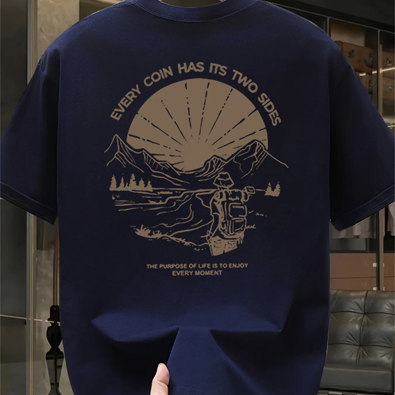 Outdoor Adventure Quotes Short - Kaus Grafis Mendaki Gunung Vintage Kaus